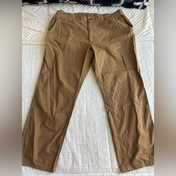 Duluth Trading Co Chinos Pants Men’s Size Tag Marked 44. Today measures 42 - Picture 2 of 9